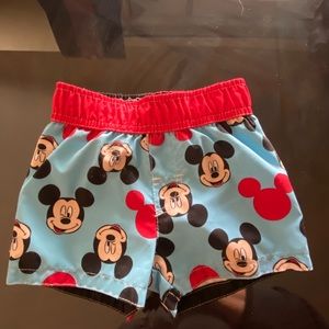 Disney baby boy swimming 2 pieces -brand Disney. Semi used